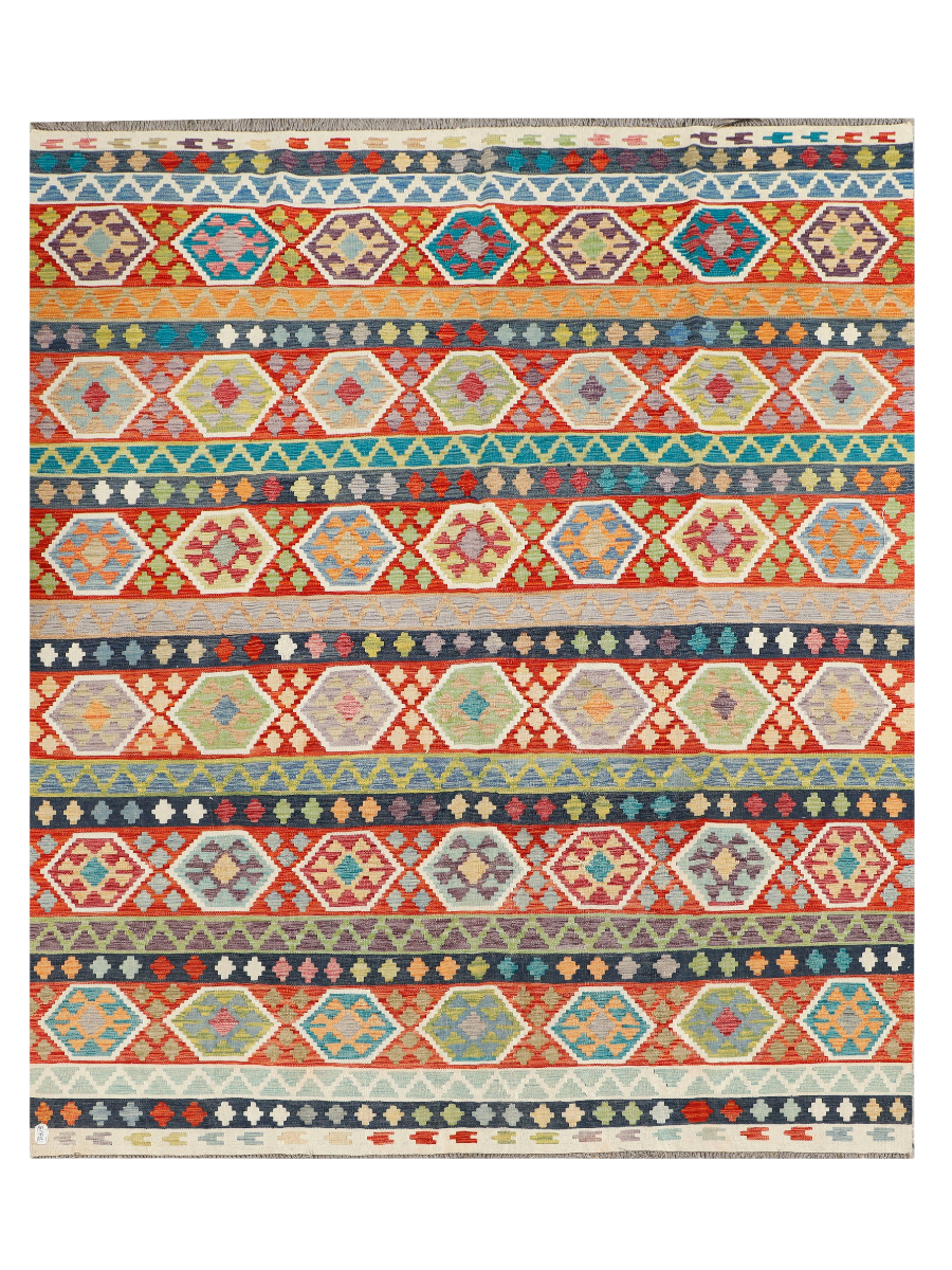 Tapa-ye Zard, Maimana Kilim - 295 × 251 cm (9'8" x 8'3")-0