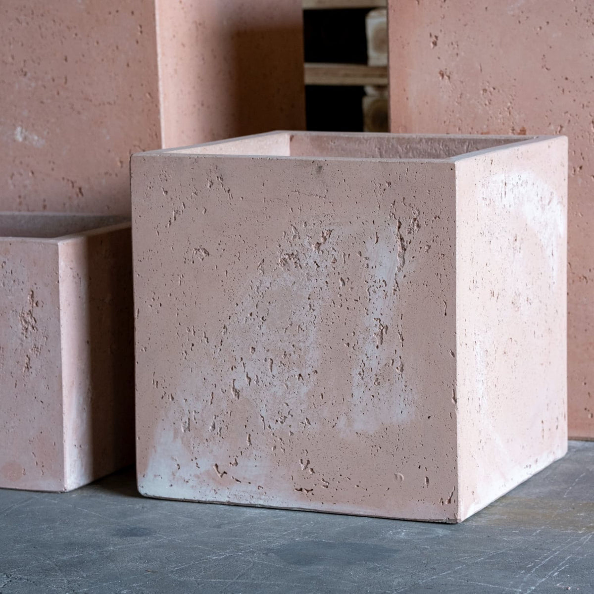 Cubrosa | Blushstone – 30cm Medium Square Concrete Planter – 14L Cube Plant Pot-3