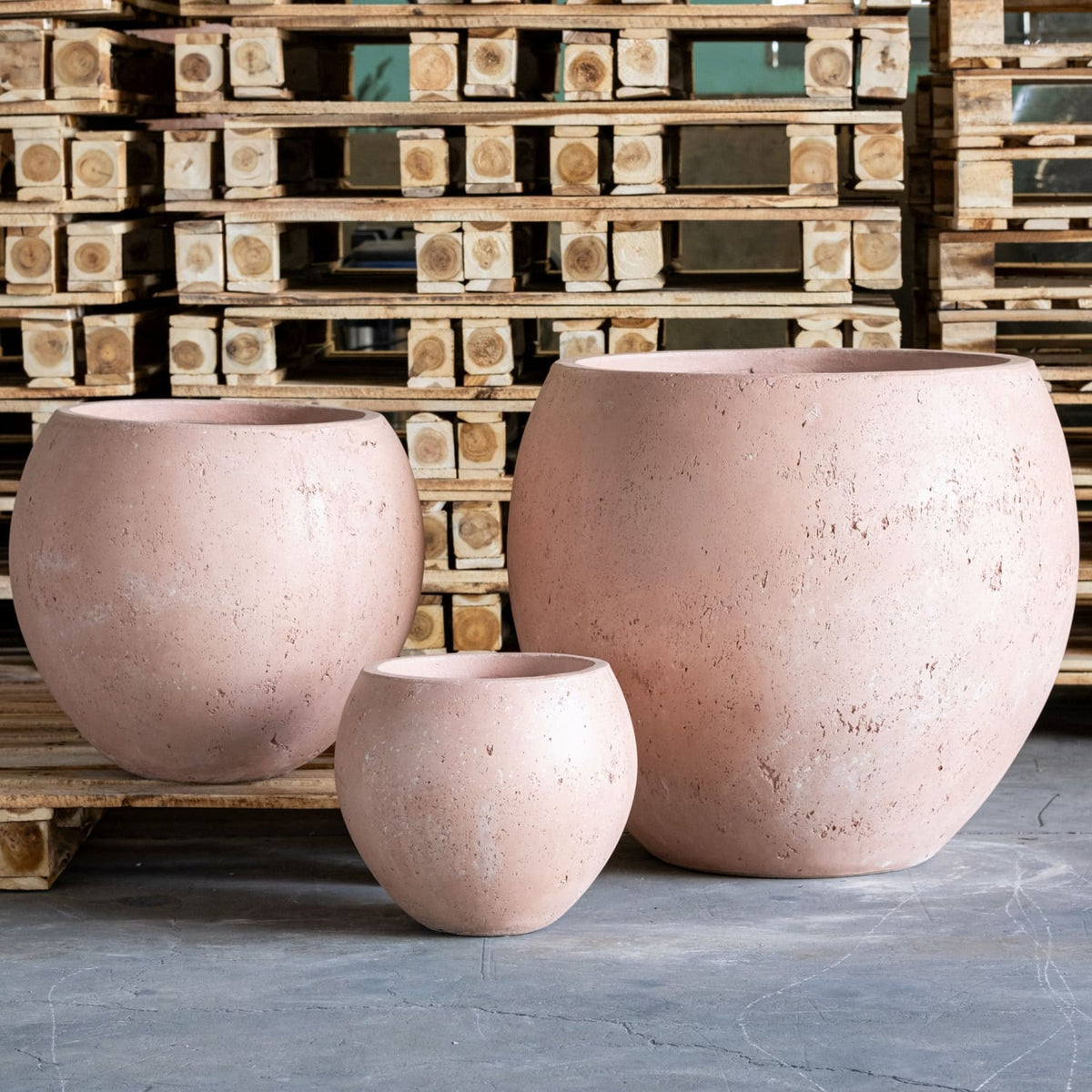 Orbello | Blushstone – 35cm Medium Concrete Sphere Planter – 25L Round Plant Pot-1