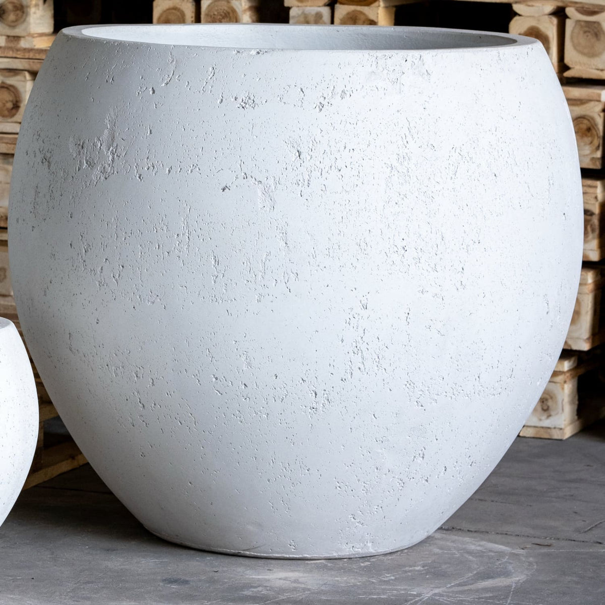 Orbello | White Mist – 110cm XXL Concrete Sphere Planter – 686L Round Plant Pot-0